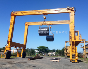 輪胎式液壓起重機(jī)